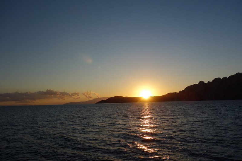 Sonnenuntergang vor Anker